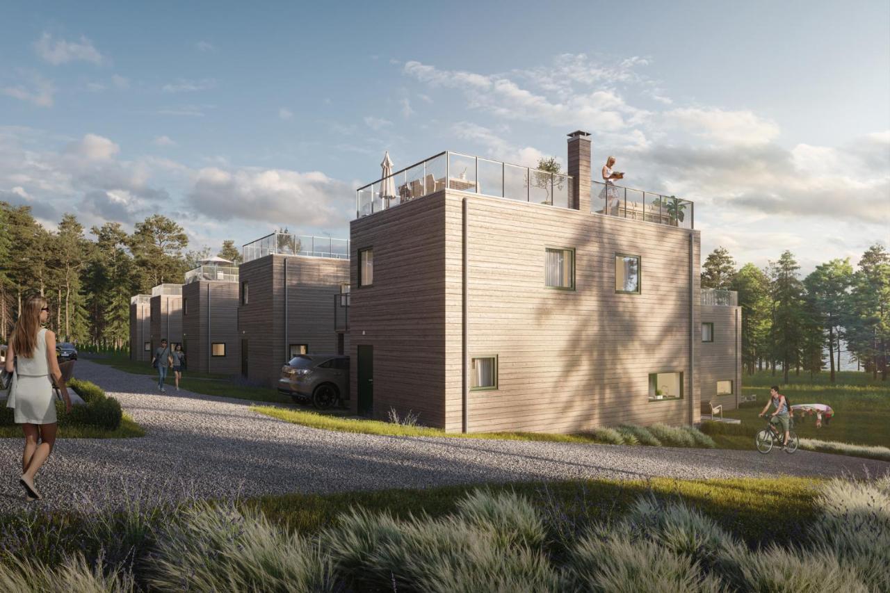 Vaestoes Strand By First Hotels Lärbro Exterior photo